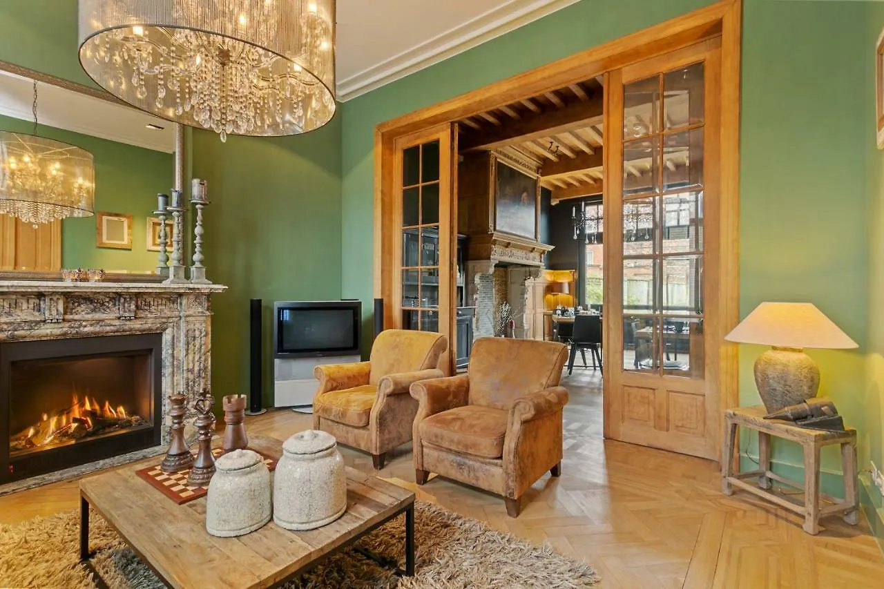 B&B Charming Brugge Bed & Breakfast