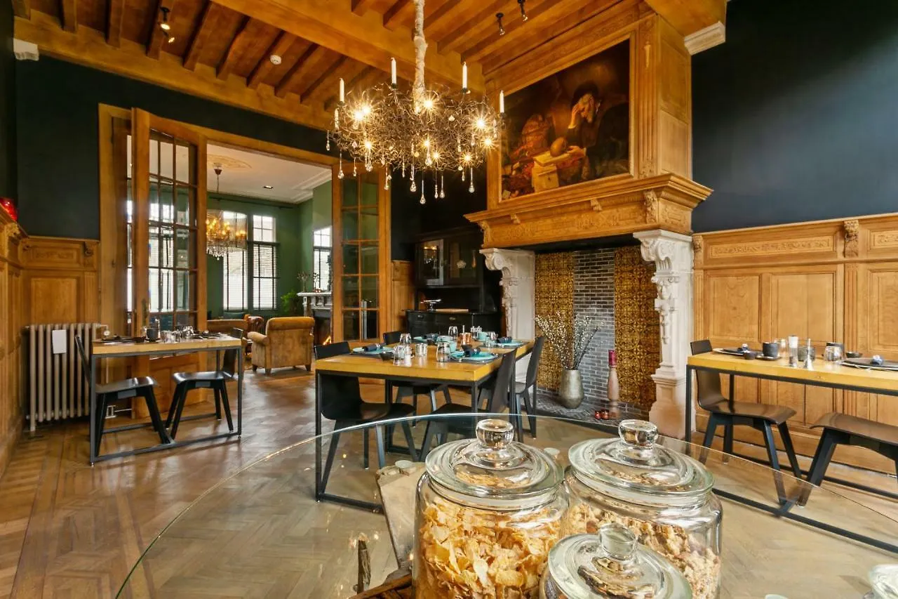 ベッド・アンド・ブレックファスト B&B Charming Brugge