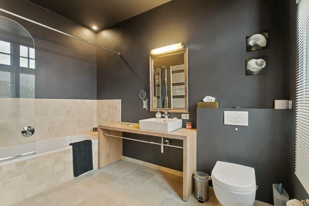 B&B Charming Brugge ベッド・アンド・ブレックファスト
